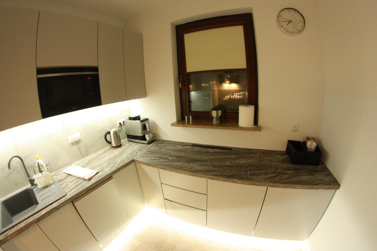 Urban City Apartments Варшава Экстерьер фото