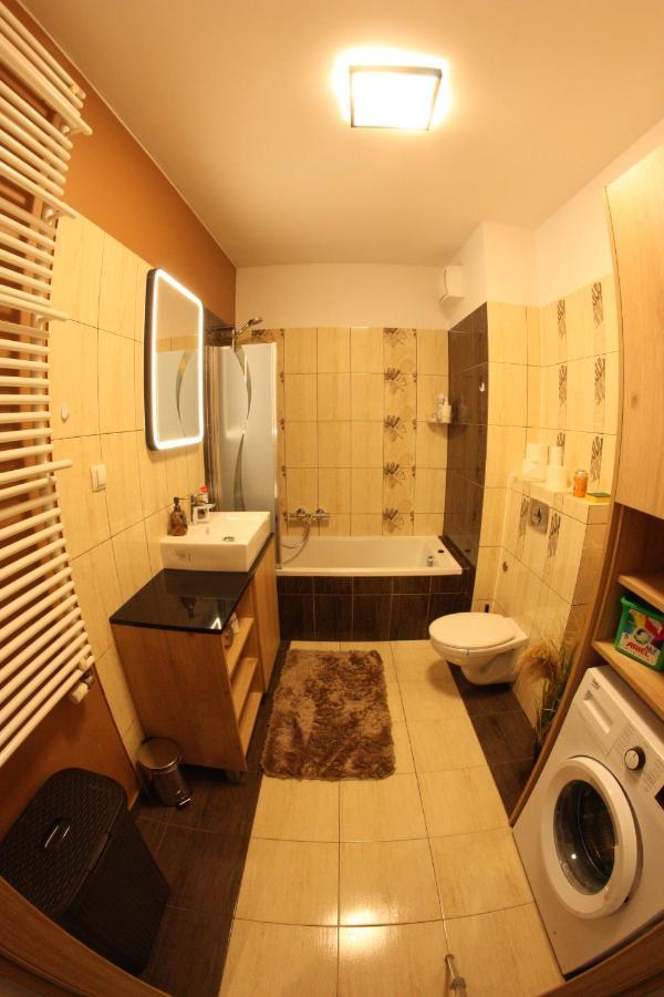 Urban City Apartments Варшава Экстерьер фото