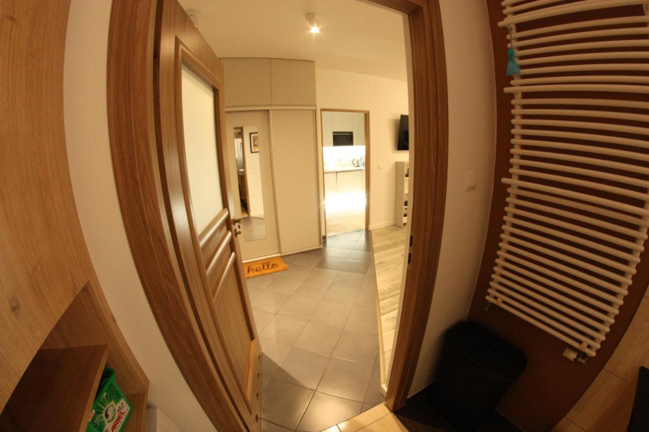 Urban City Apartments Варшава Экстерьер фото